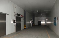 600平米低溫冷凍庫(kù)庫(kù)板價(jià)格，冷凍庫(kù)造價(jià)是多少